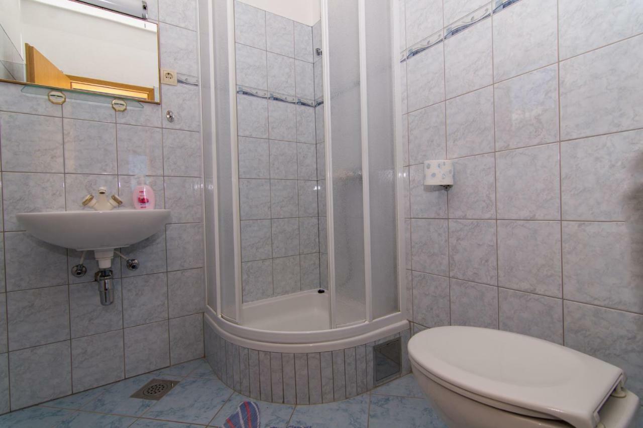 Apartments Jozic เซเกต วรันยีชา ภายนอก รูปภาพ