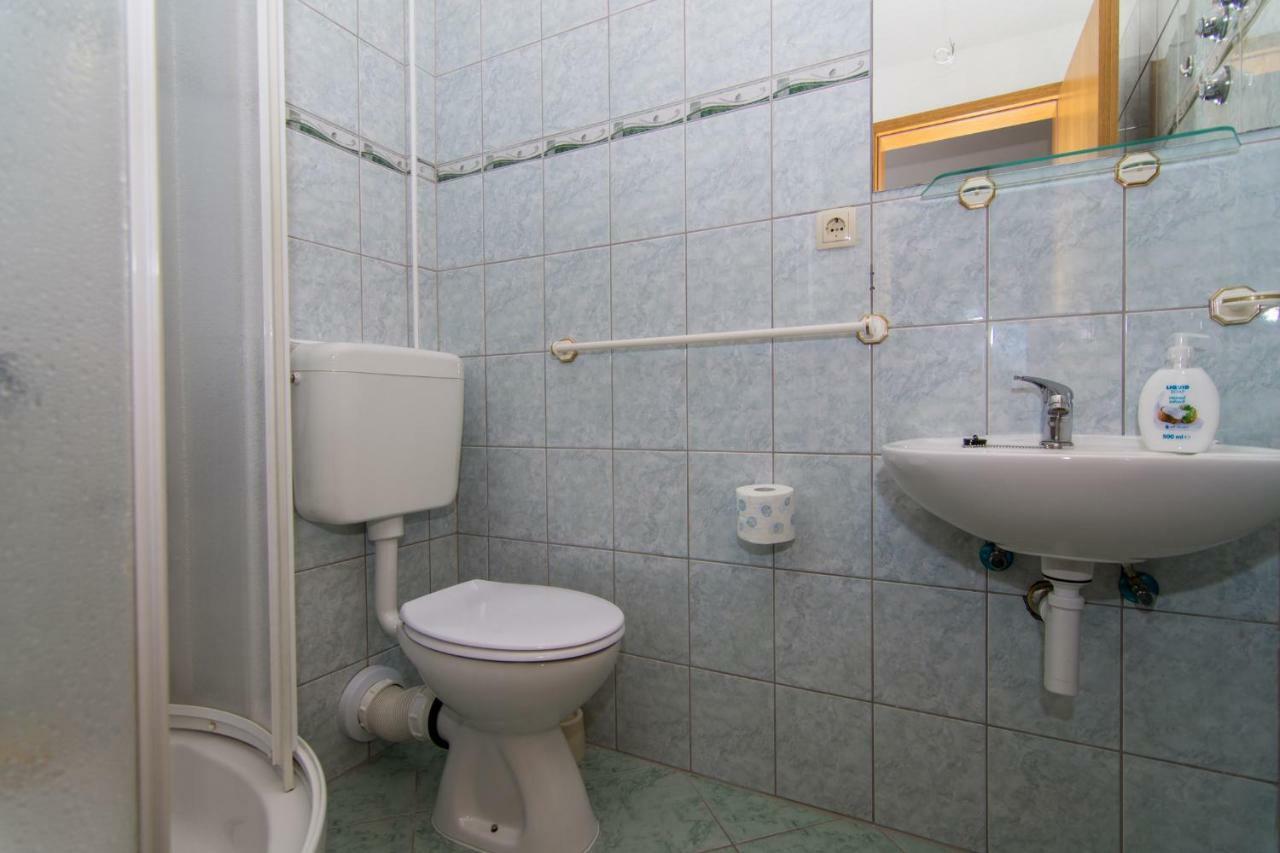 Apartments Jozic เซเกต วรันยีชา ภายนอก รูปภาพ