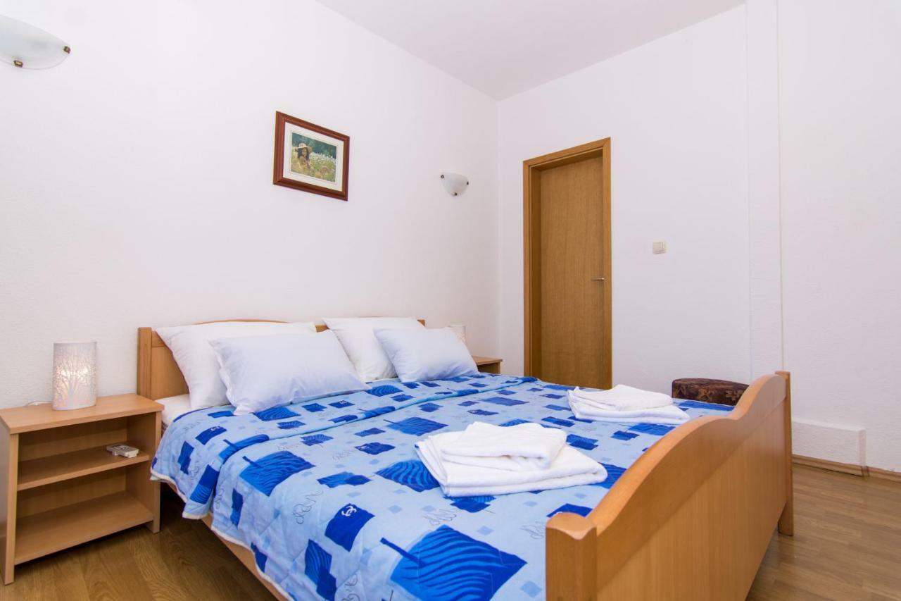 Apartments Jozic เซเกต วรันยีชา ภายนอก รูปภาพ