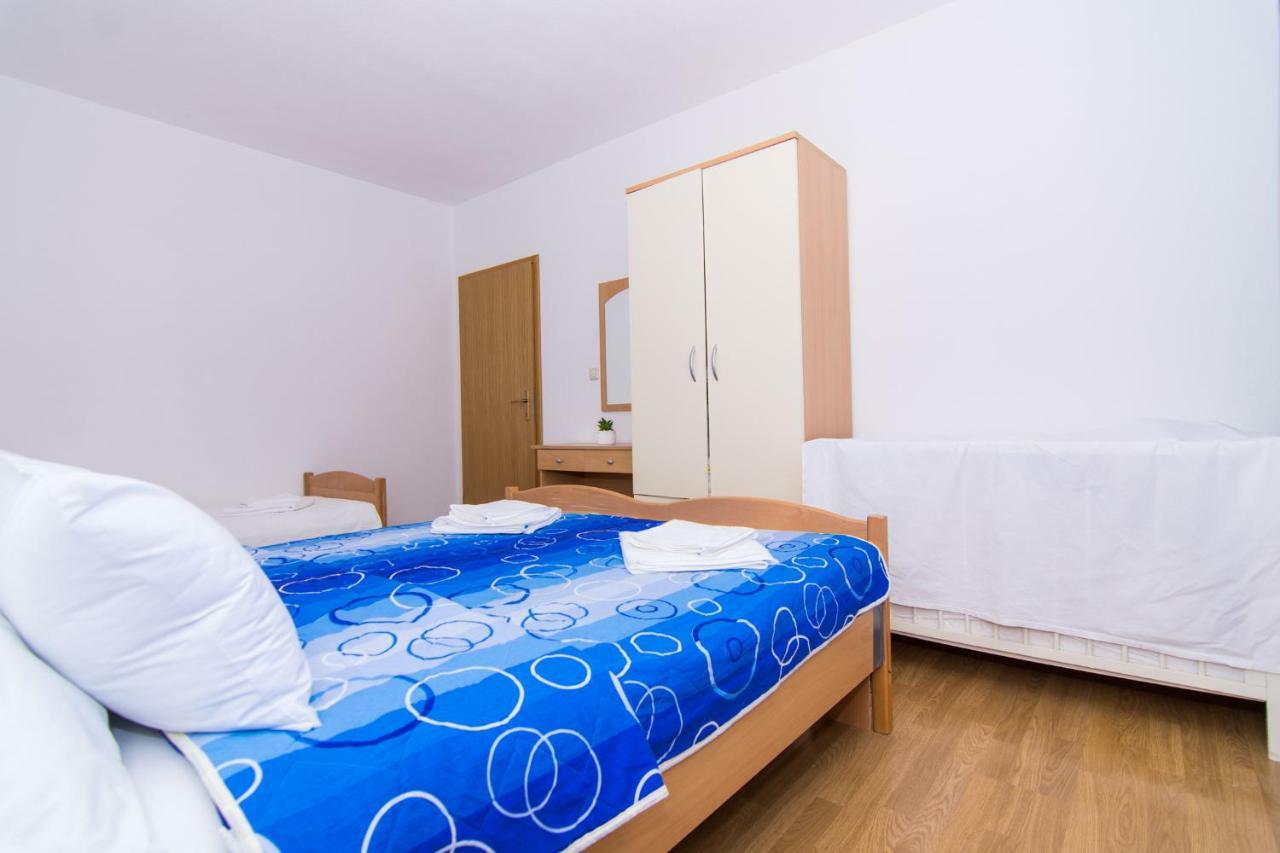 Apartments Jozic เซเกต วรันยีชา ภายนอก รูปภาพ